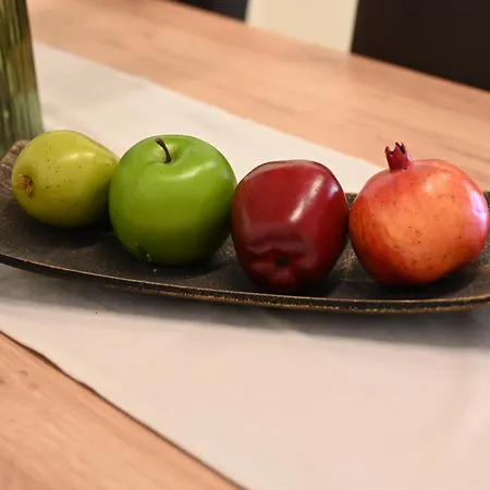 Elias House Apartman