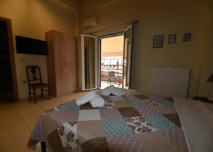 Апартаменты Elias House